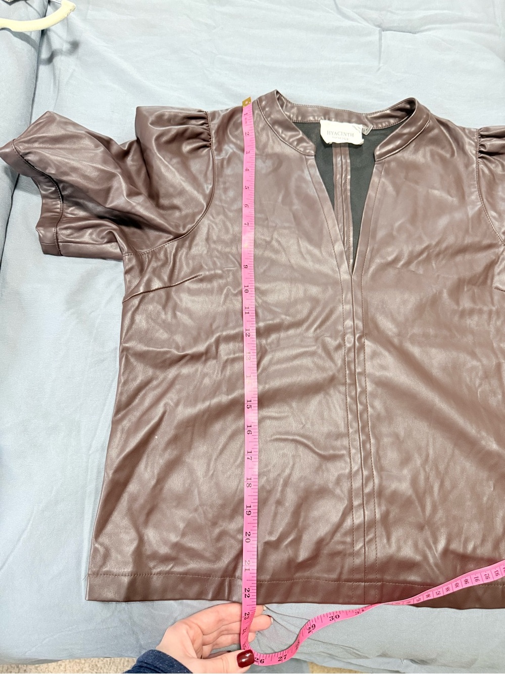 Tuckernuck Hyacinth House Brown Faux Leather Puff Sleeve Top Size M - Picture 8 of 8